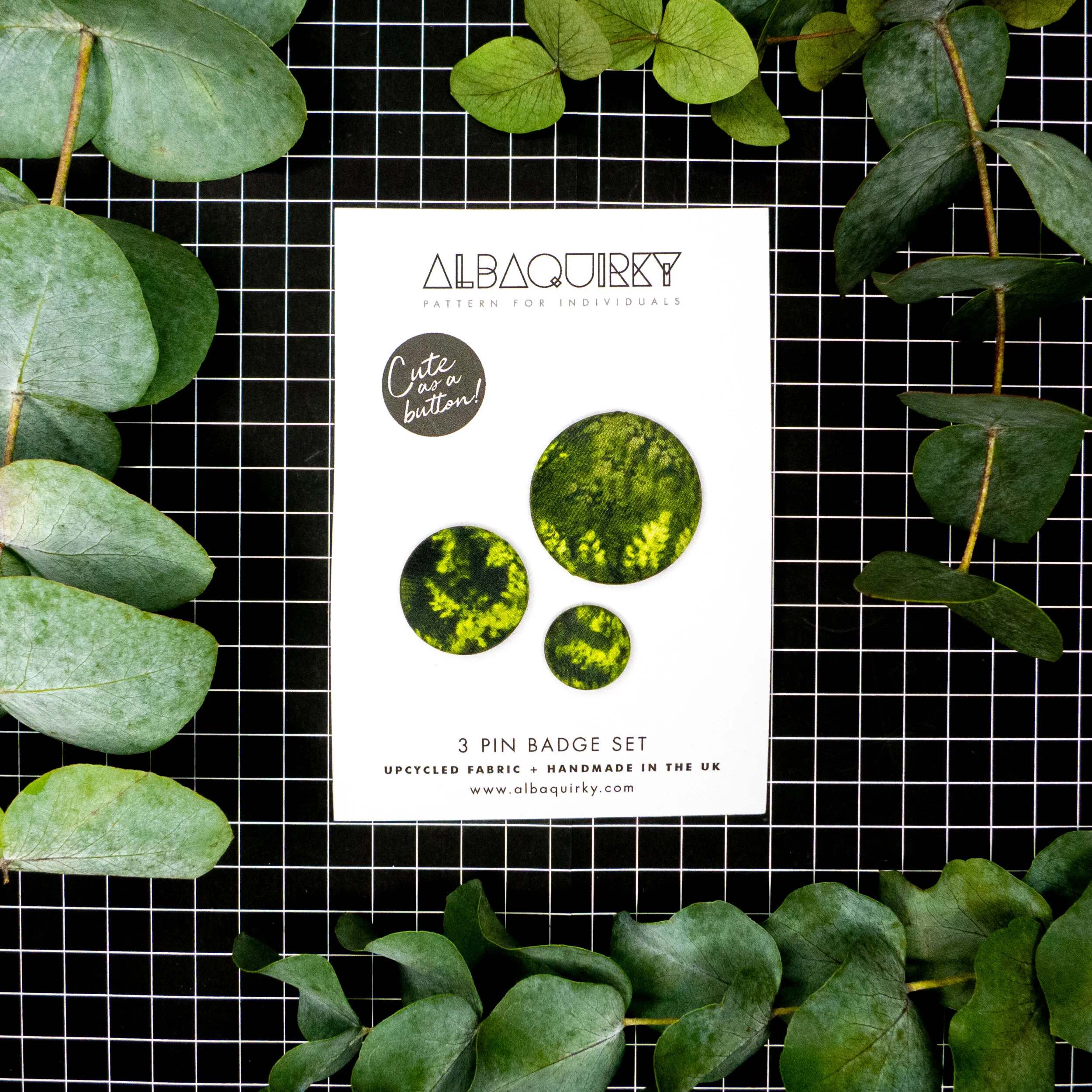 01_albaquirky_pin_badge_fern.jpg