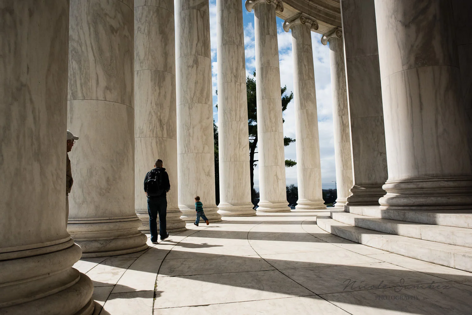 DC family documentary and lifestyle photography, Jefferson Memorial