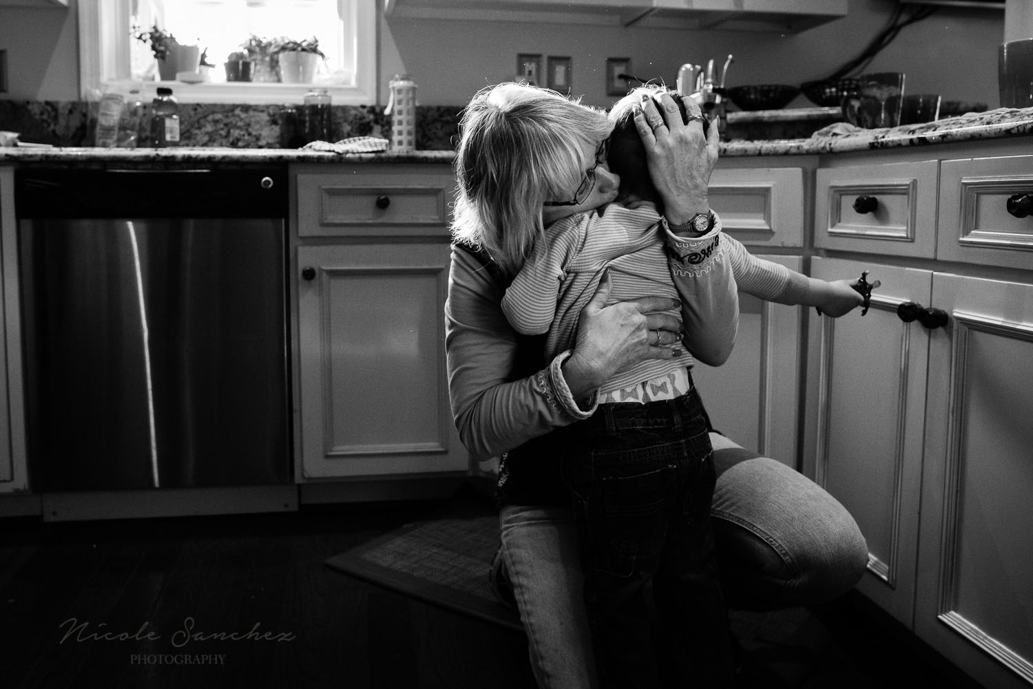 Northern Virginia in home family documentary and lifestyle photography