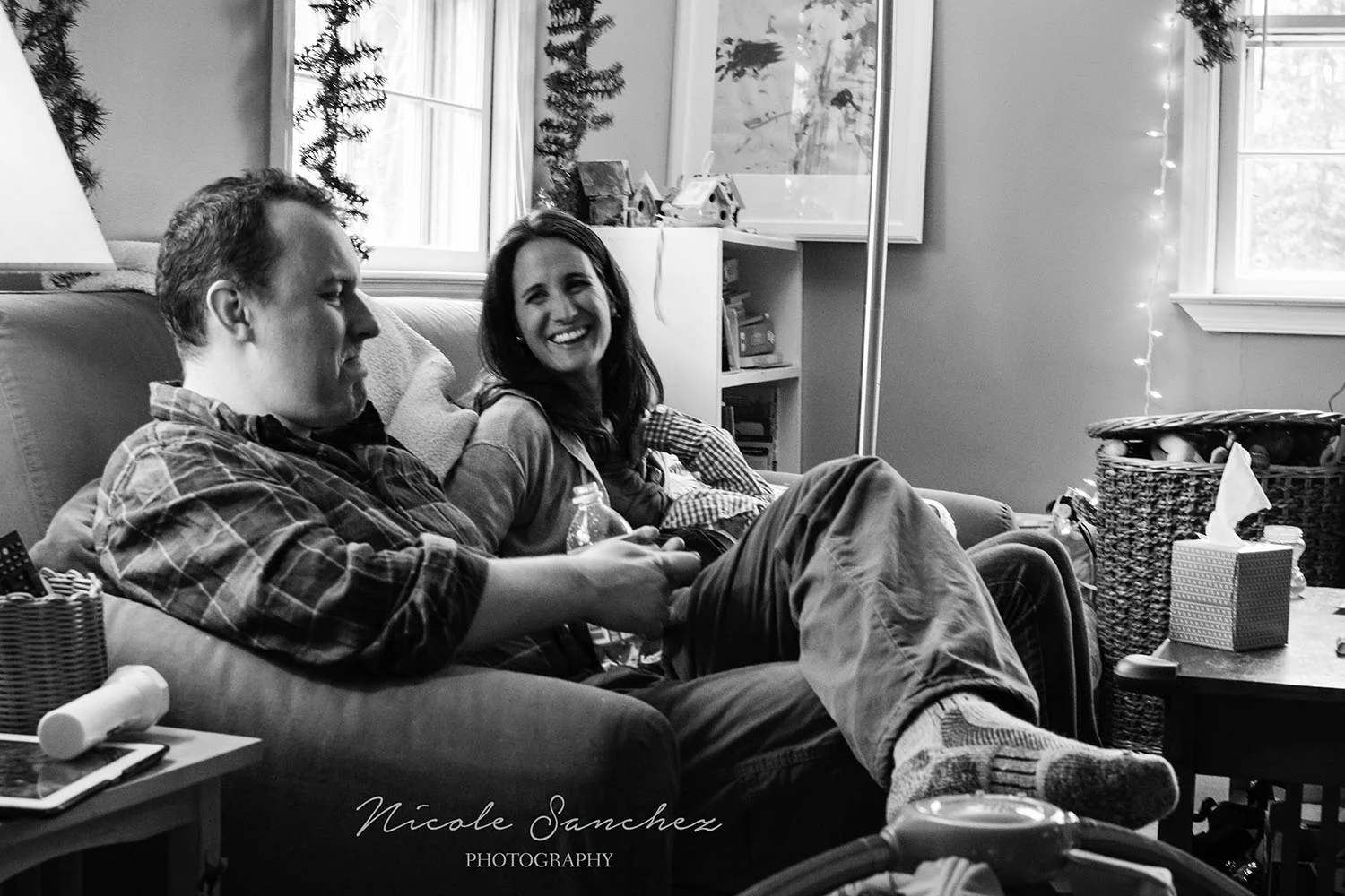 In home natural family documentary session
