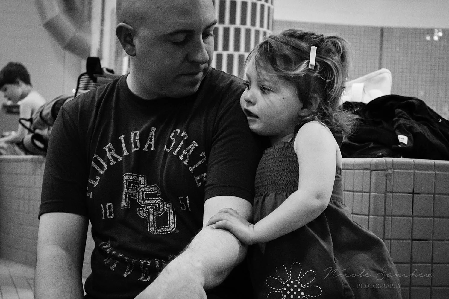 Father daughter moment | Alexandria Virginia Family Photographer
