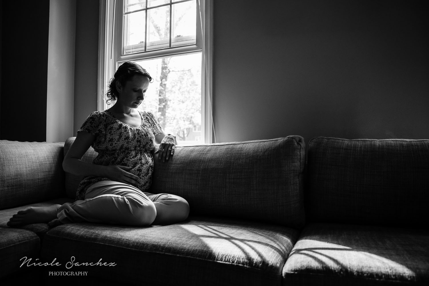 Maternity Portrait Inspiration | Northern Virginia Family Photographer