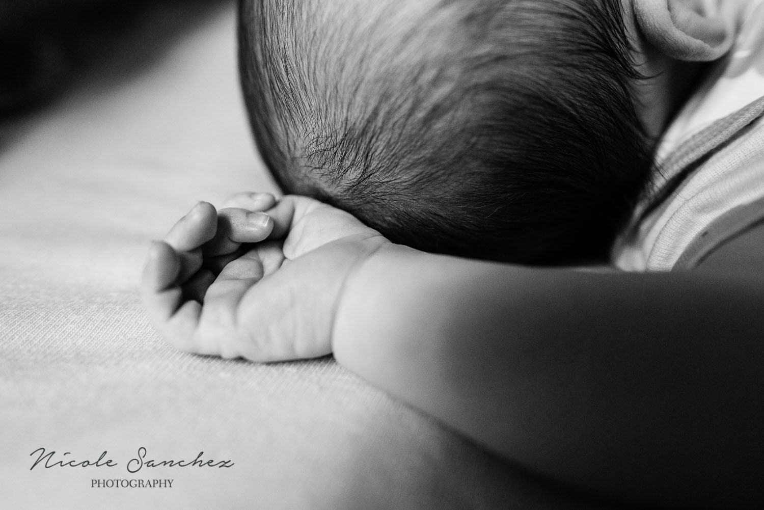 Newborn-details-Northern-Virginia-Family-Photographer-1.jpg