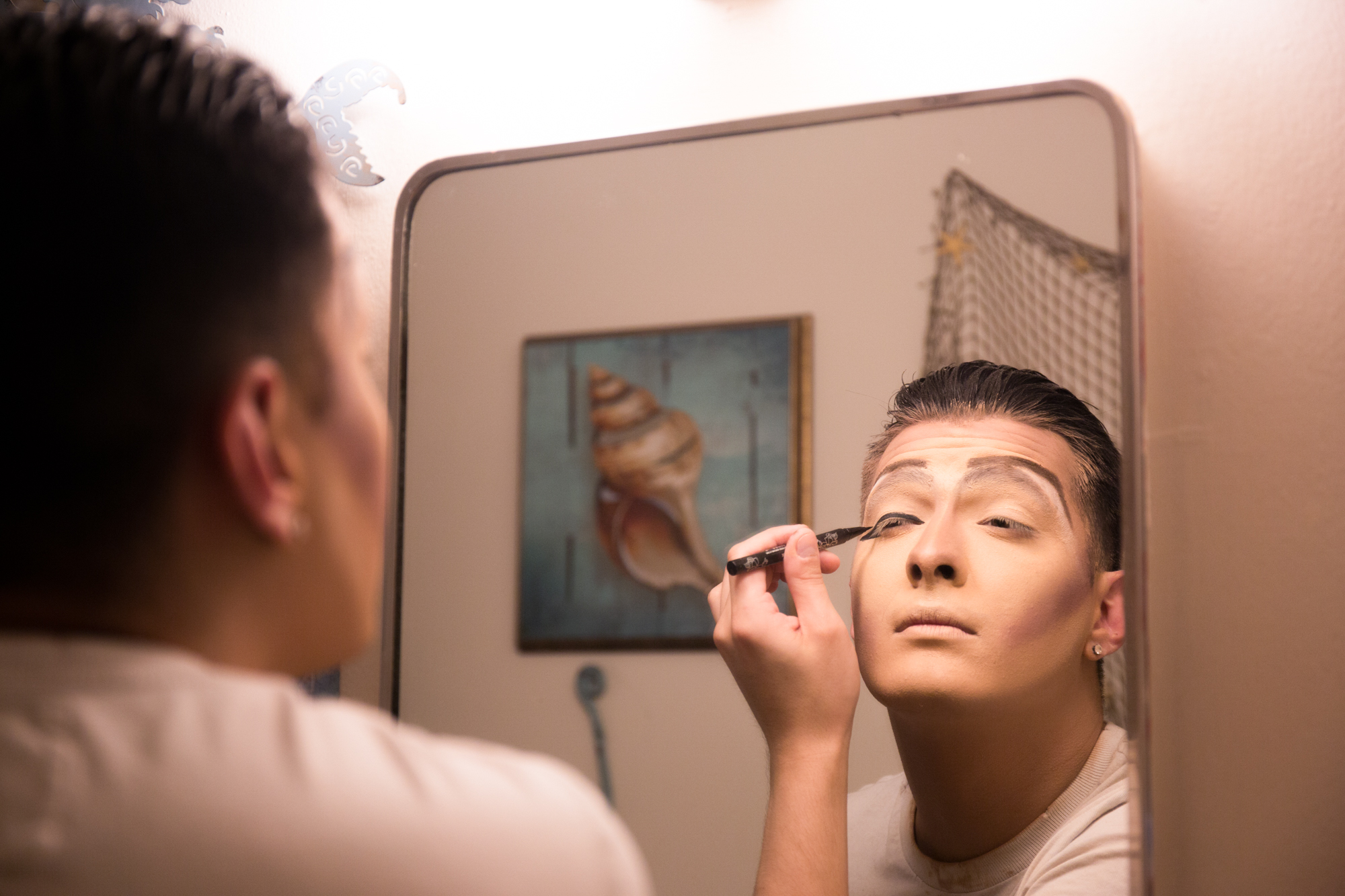 Mark's full transformation into Nicky Serene can take up to two hours, so he starts early on Friday nights to make it to downtown Eugene in time for the Glamazons show.