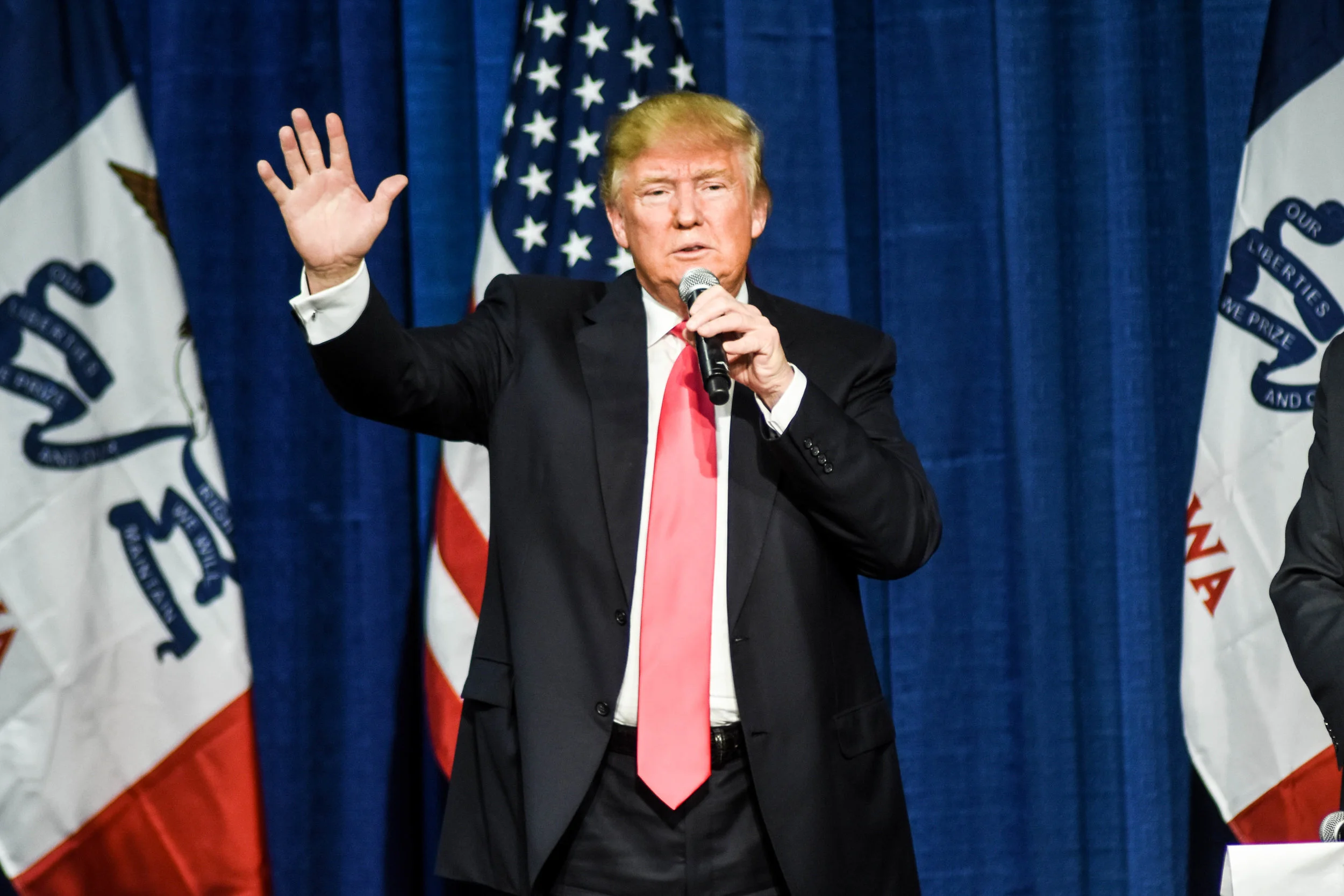 Suarez-Trump-54.jpg