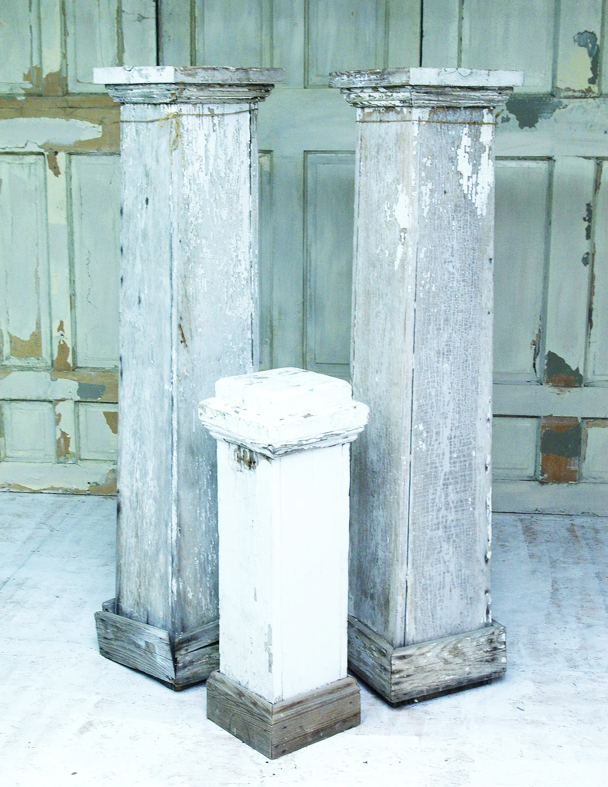 Rustic Columns -Tall $30ea & Short $15ea (rental)