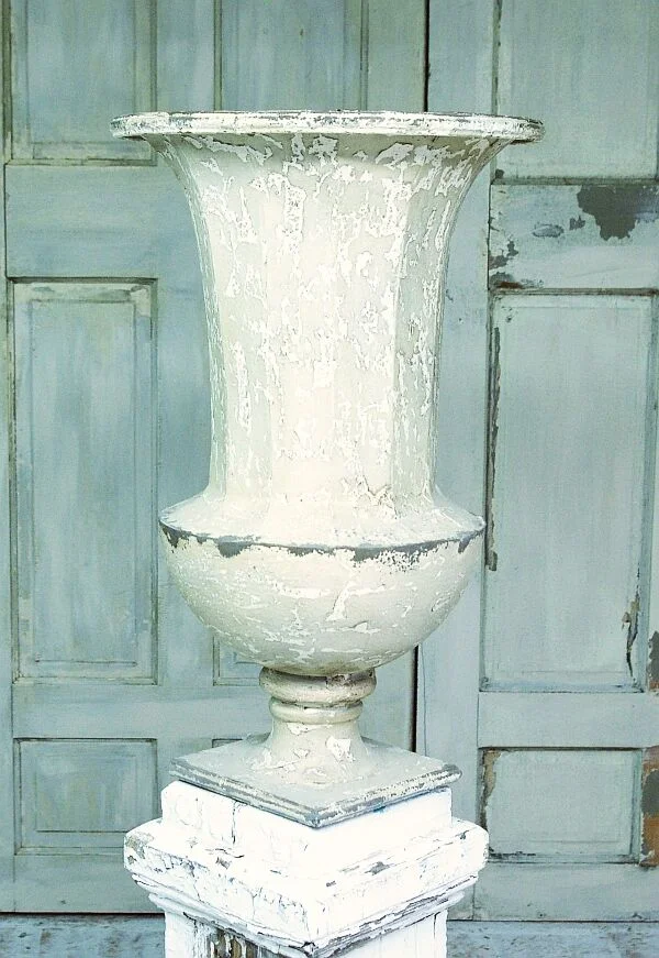 Vintage Urns $25 (rental)