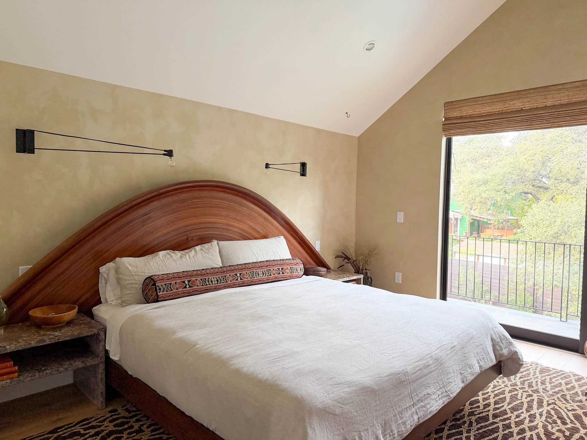 Rinna_12.16.25_Subdivision-35-X4.jpg