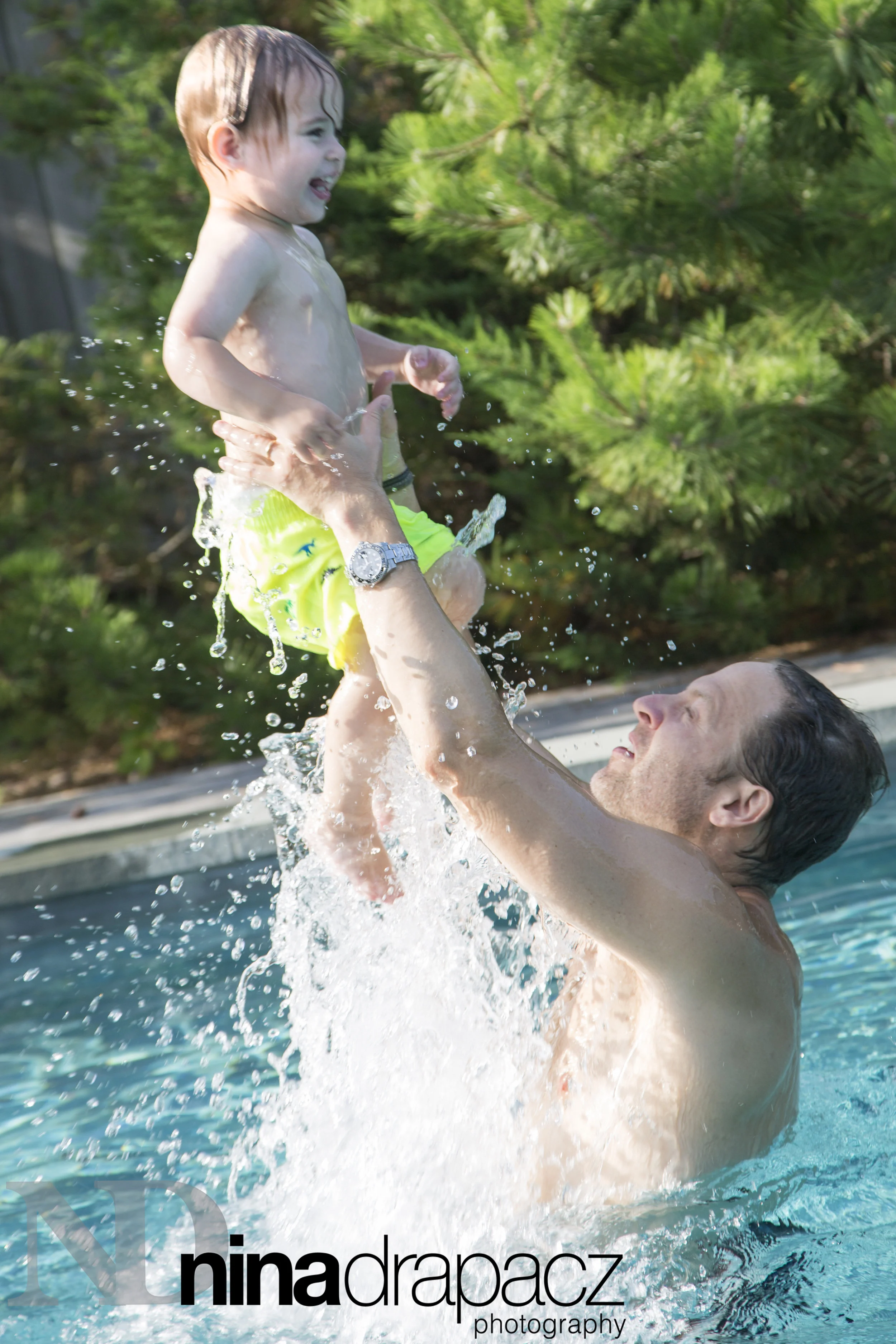 familyinpool.jpg