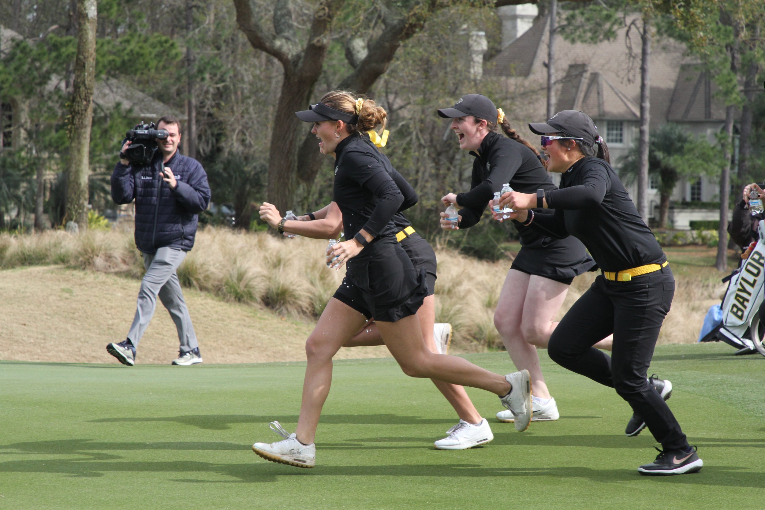 Team Champs on Green. Wake Forest.JPG