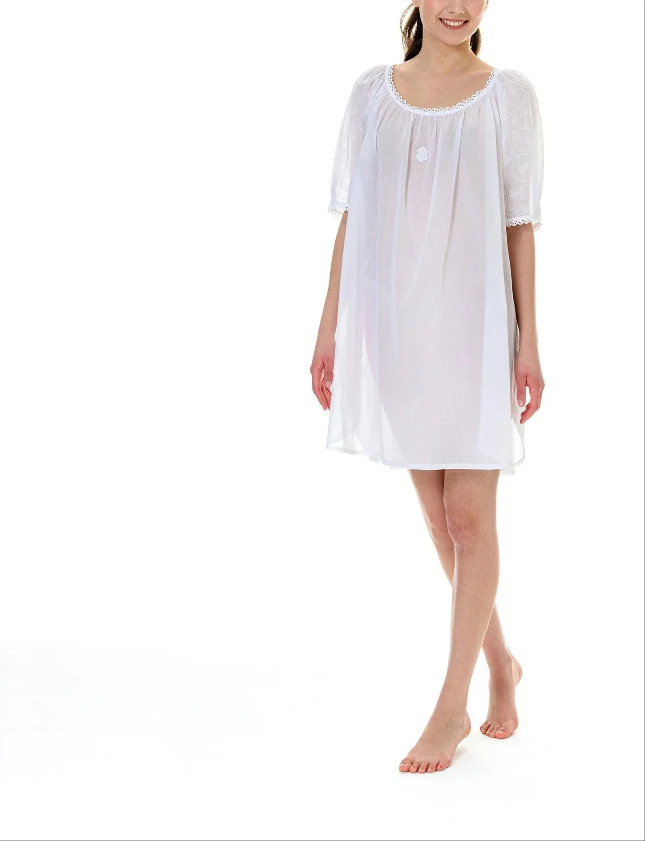 04_Anissa-2+Babydoll-1-2Arm-weiss-01 copy.jpg