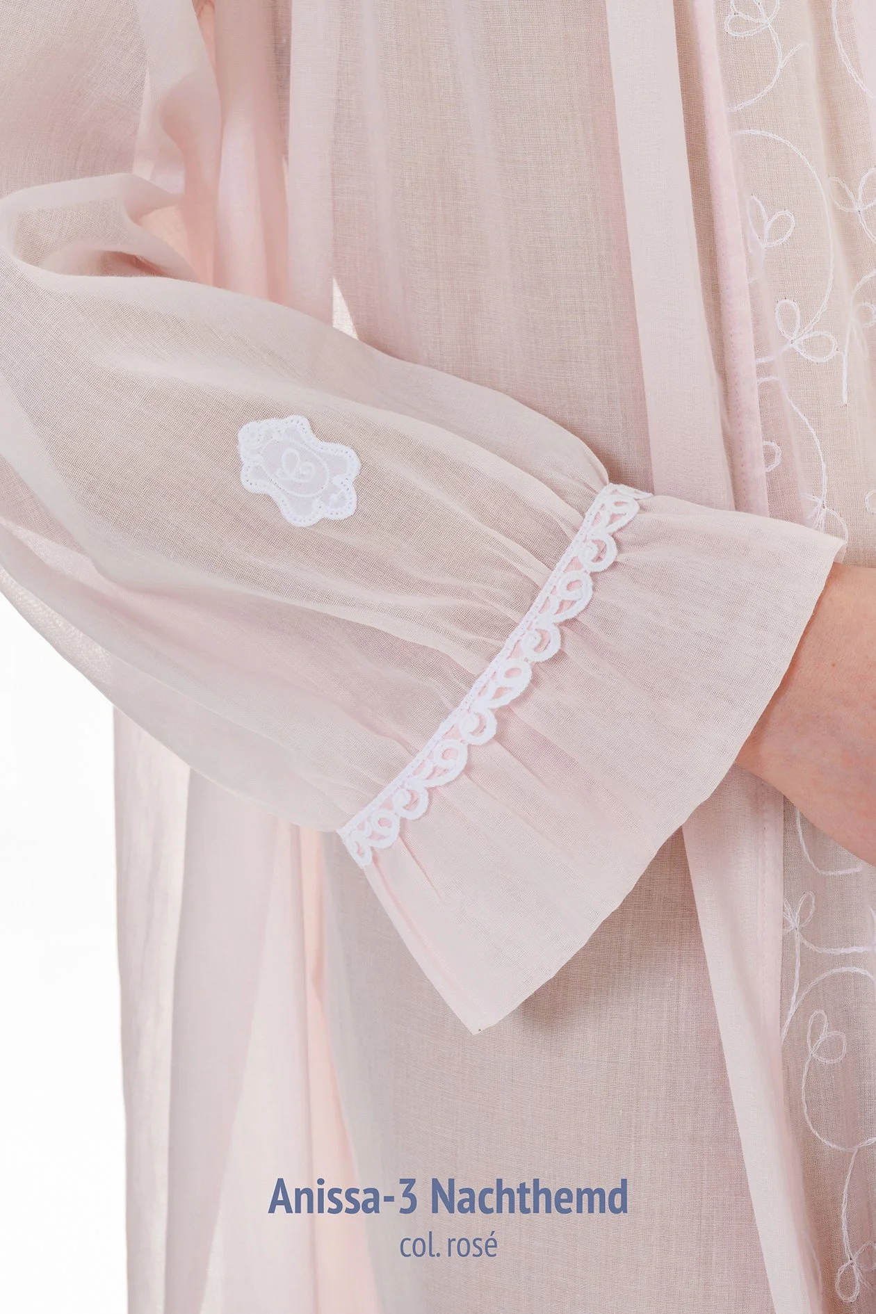 09_Anissa-3 Nachthemd-lgA-rosé-06 (4).jpg