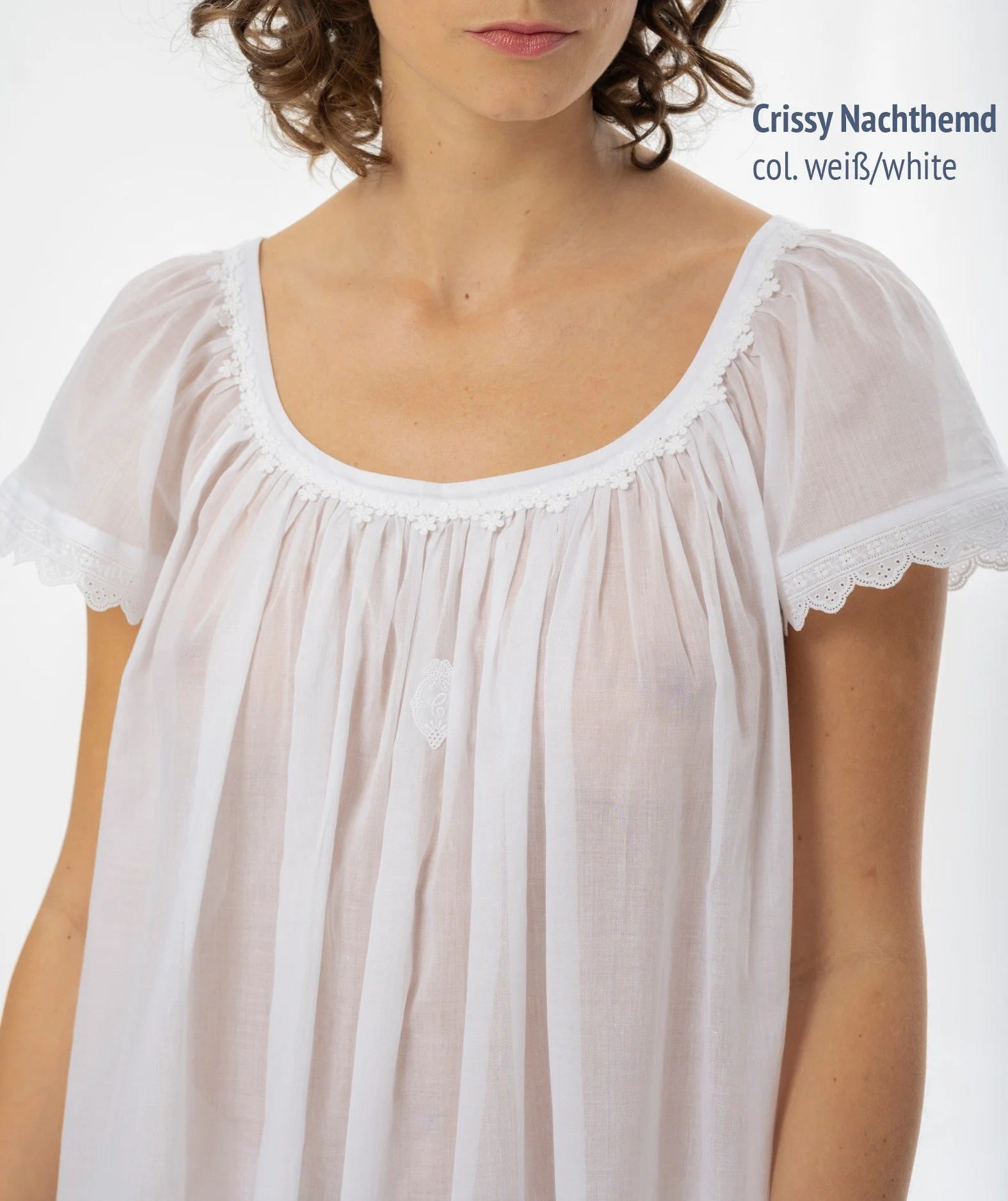 22_Crissy-Nachthemd_3.jpg