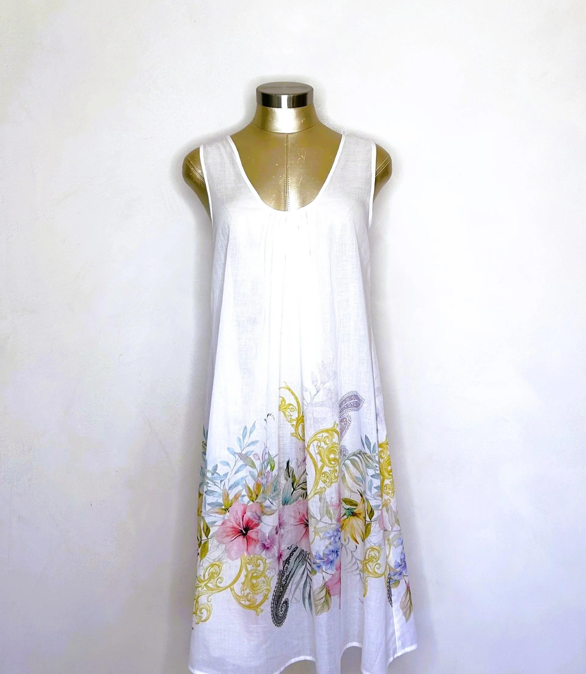 Eva Bitzer short nightgown