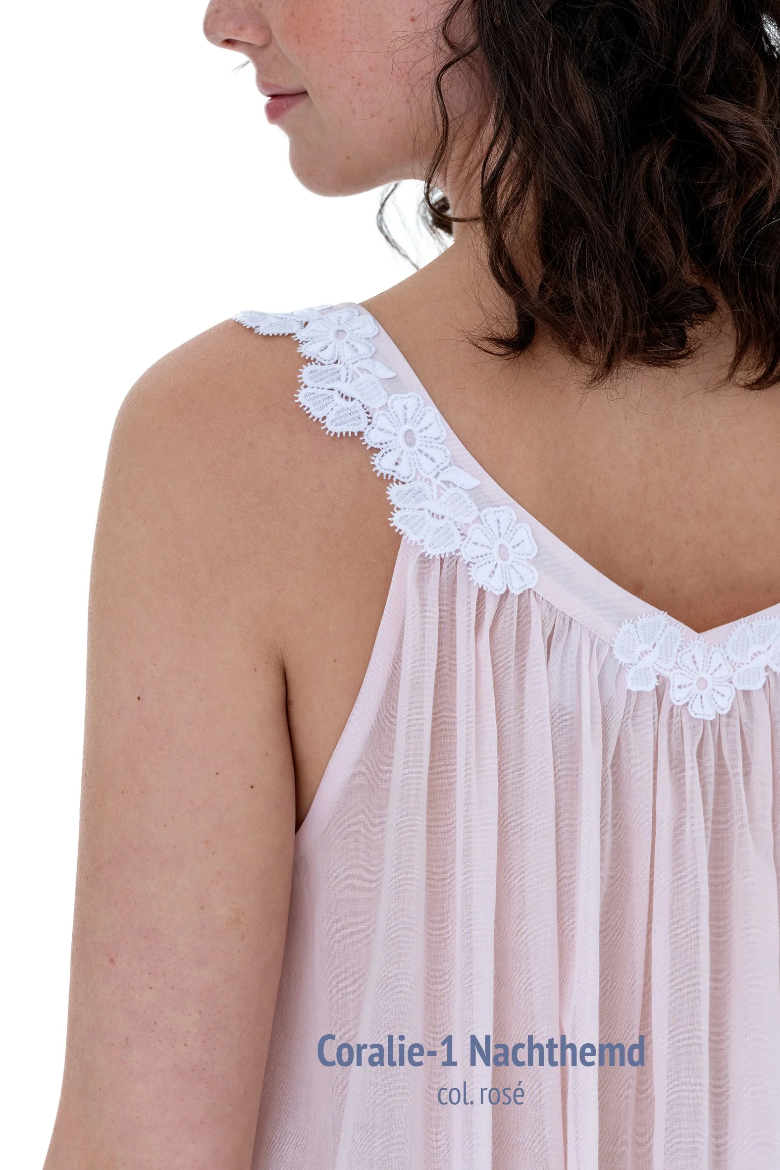 08_Coralie-1 Nachthemd-rosé-04 (1).jpg