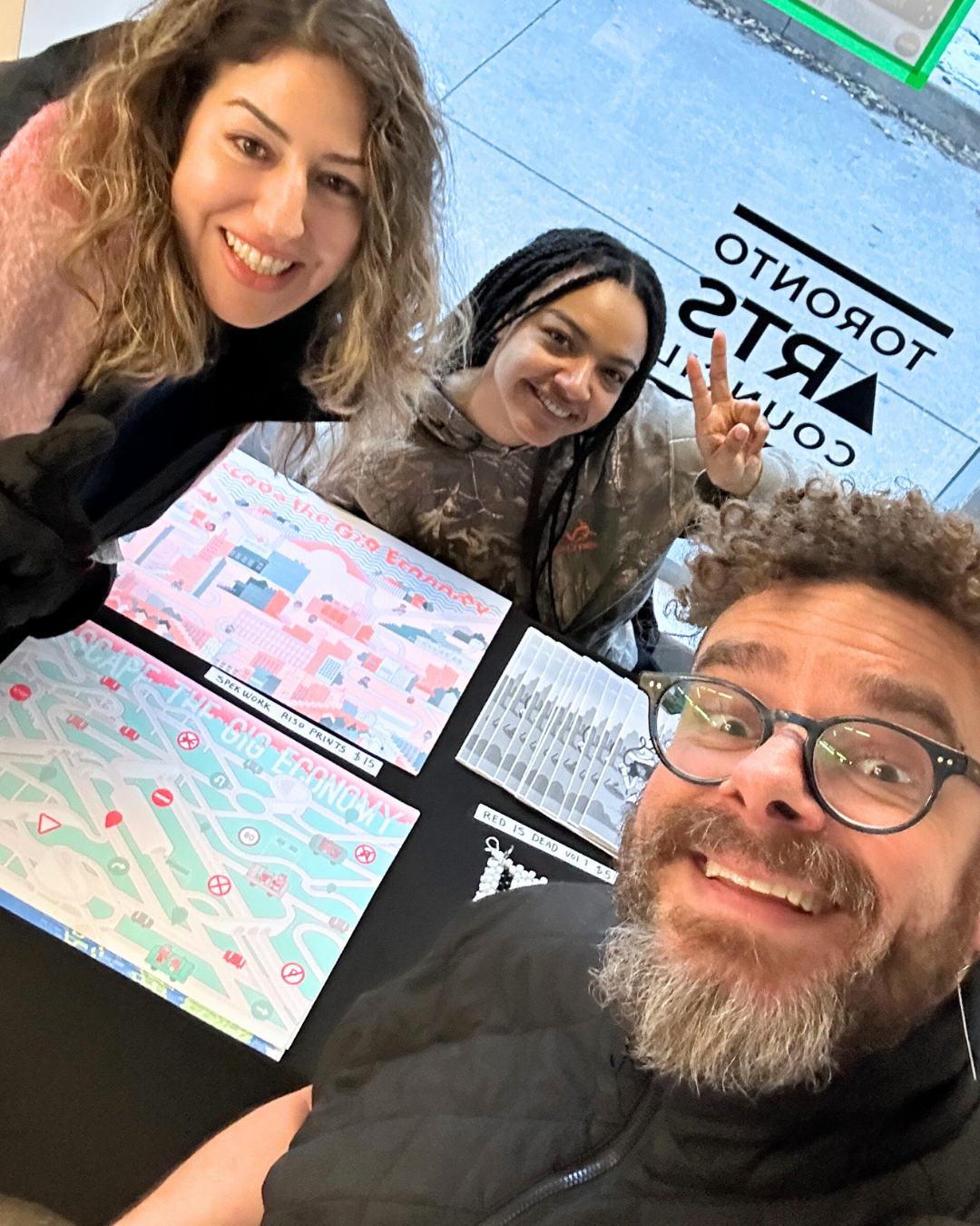 @ozgeartto, @thopkinsart and Renato Baldin, Director of Remote Gallery