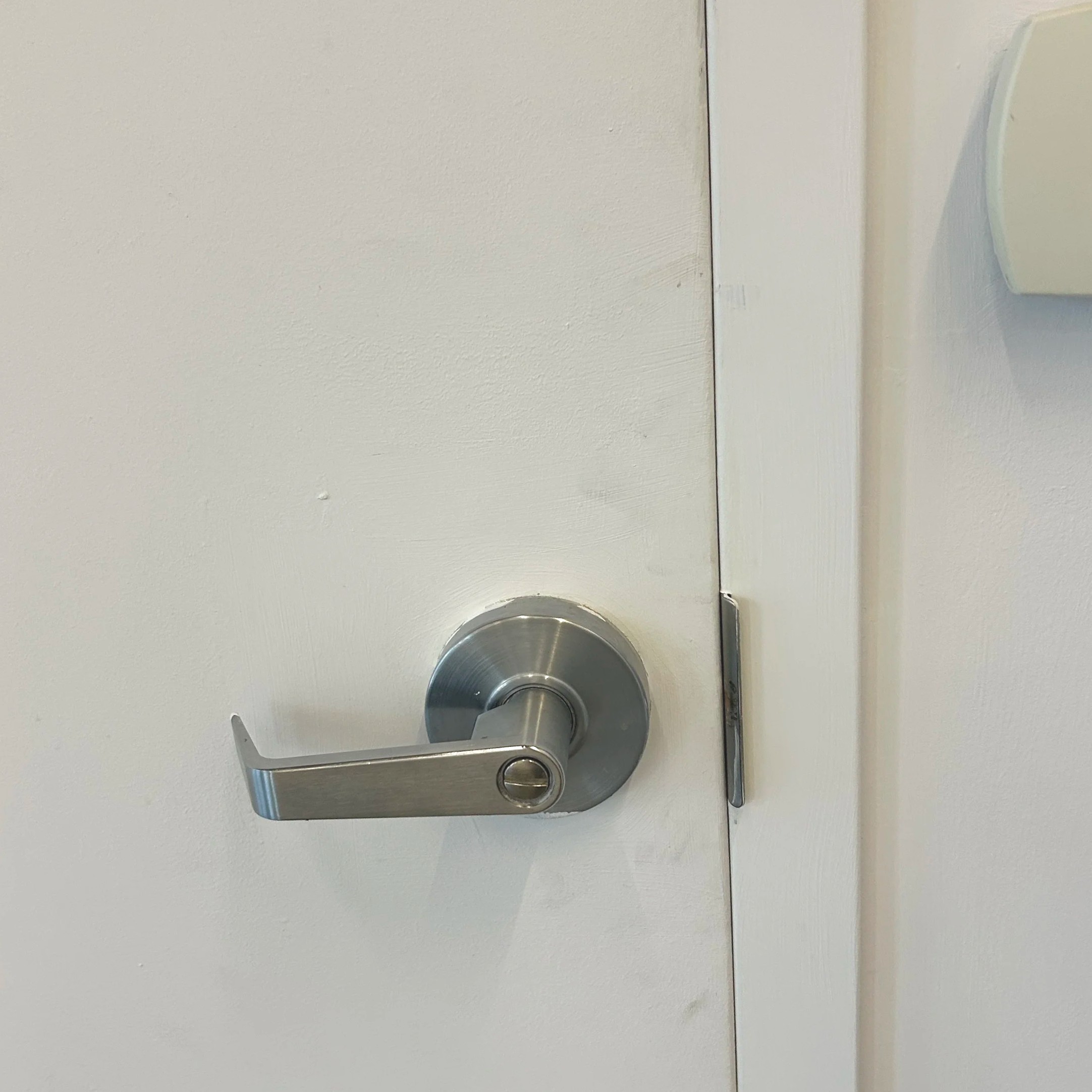 Washroom door handle