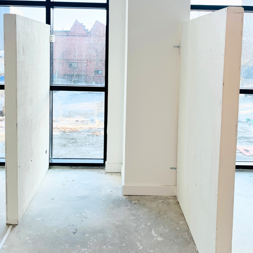 STE07-Akin-studios-for-rent.png
