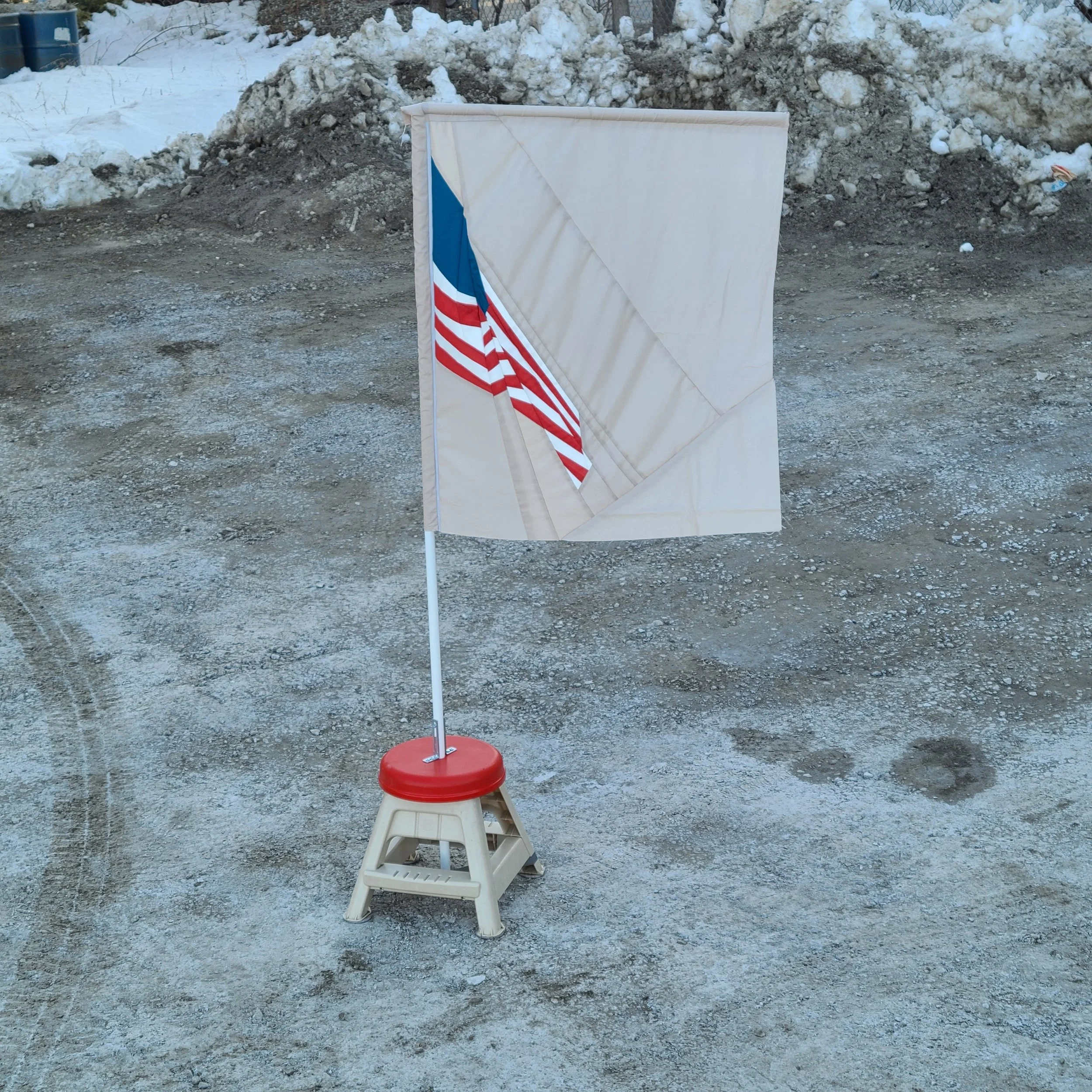 Akin Vitrine Q&A Series: Chico Togni installation