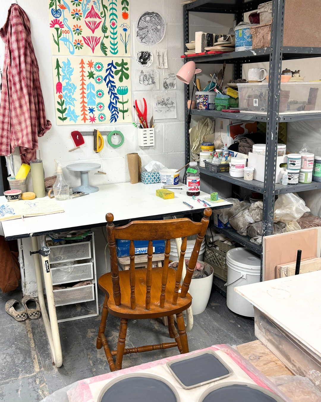 Akin art studios Akin Vitrine Alison Cooley