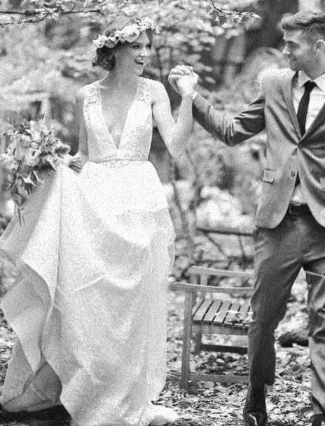 An early fall black and white styled shoot with a plunging peplum top and lace skirt I designed back in the 20-teens when flower crowns were all the rage. 

Almost backless, but in fact the back of this bodice was made from the same illusion tulle as