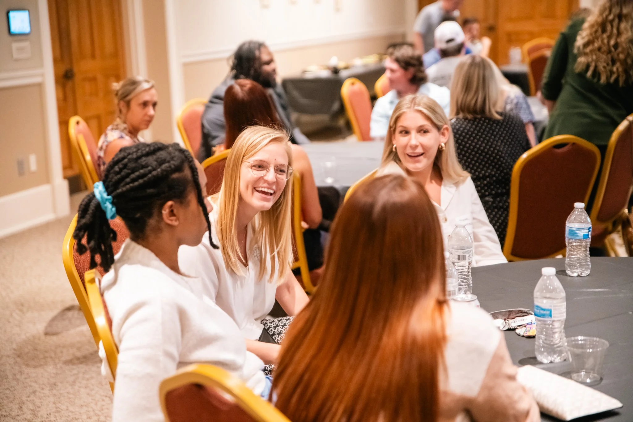 3 Benefits of Networking for Young Professionals