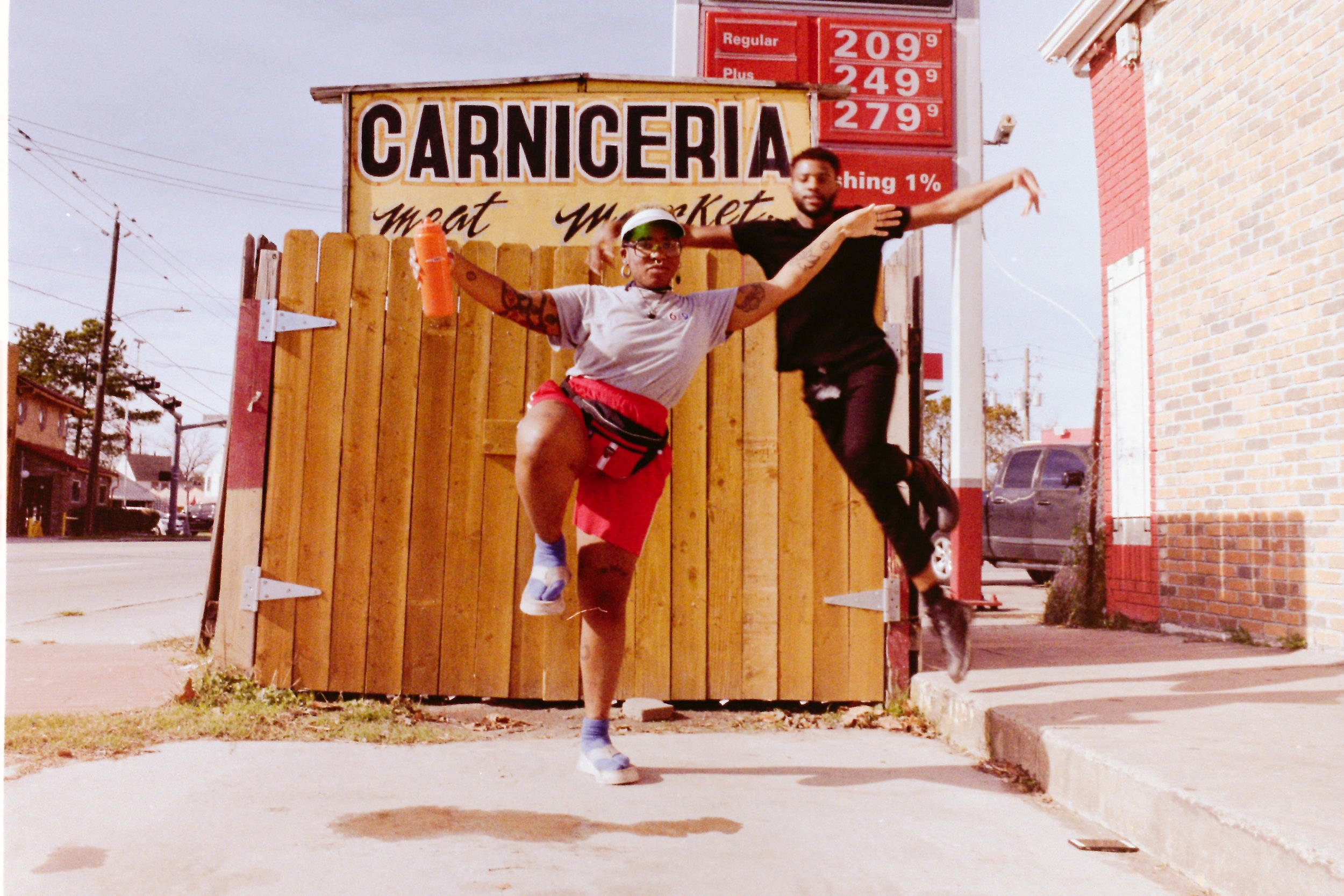 Brittney & Dominique (2017)