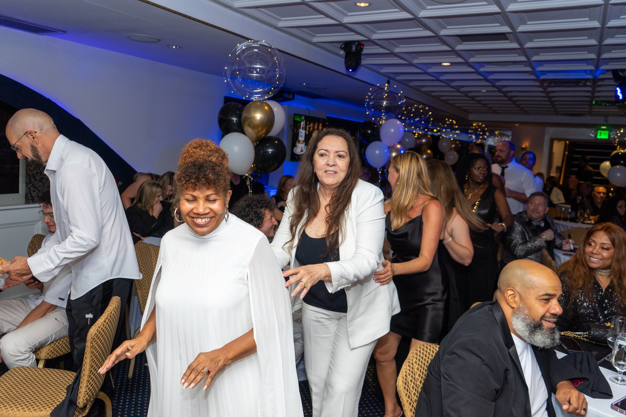 Gloria Gaynor 80th Birthday party-175.jpg