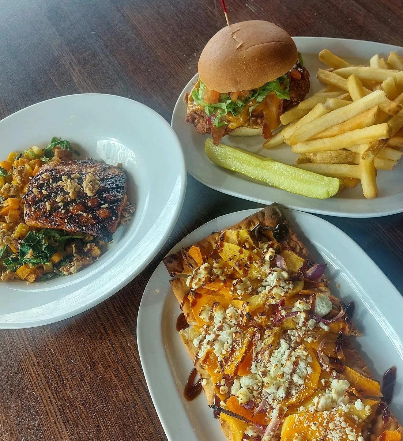 Fall flavors have hit the menu at PK&amp;T!

🍁 Veggie Flatbread &ndash; loaded with roasted acorn squash, butternut squash, goat cheese, and balsamic glaze.
🍁 Chicken Enchi-Lotta &ndash; Fried chicken with enchilada aioli, bacon, and cheddar.
🍁 Sa
