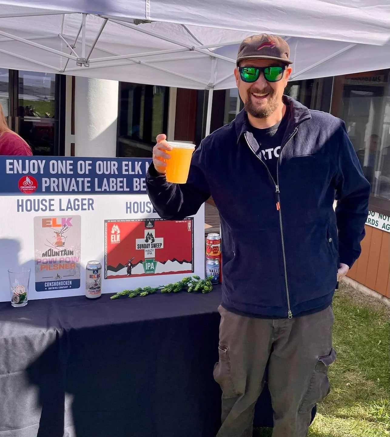 Join us this weekend at Elk Mountain Fall Fest with our friends from @northeasteagledistributors to enjoy our collaborative 𝐏𝐨𝐰 𝐏𝐨𝐰 𝐏𝐢𝐥𝐬𝐧𝐞𝐫, and debuting the brand new 𝐒𝐮𝐧𝐝𝐚𝐲 𝐒𝐰𝐞𝐞𝐩 𝐇𝐚𝐳𝐲 𝐈𝐏𝐀, both available exclusively a