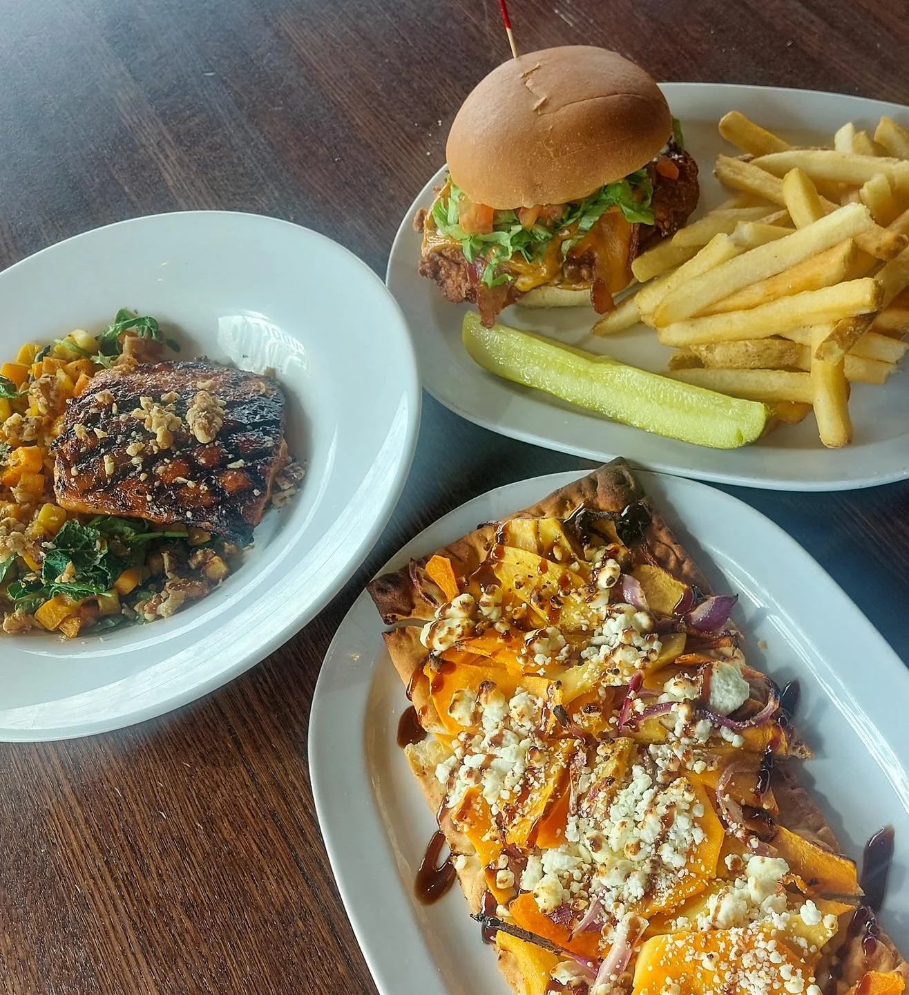 Gray skies call for comfort food ☔️ Come warm up with our new fall menu &mdash; hearty, cozy, and made for days like this.