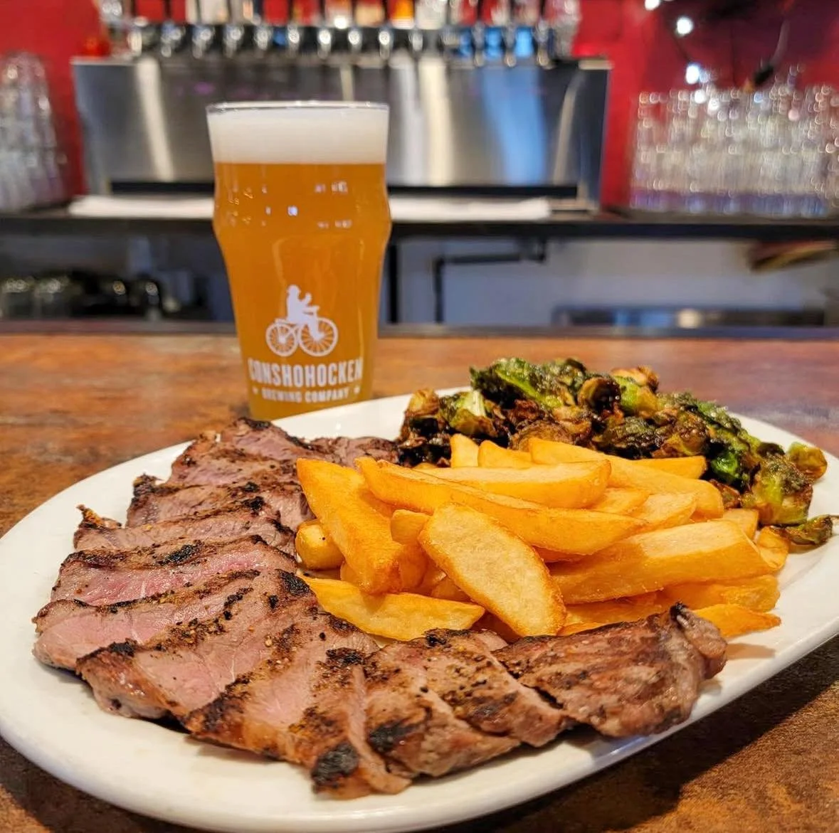 Nothing beats good eats and a cold pint. Come hang with us this weekend at PK&amp;T 🍻