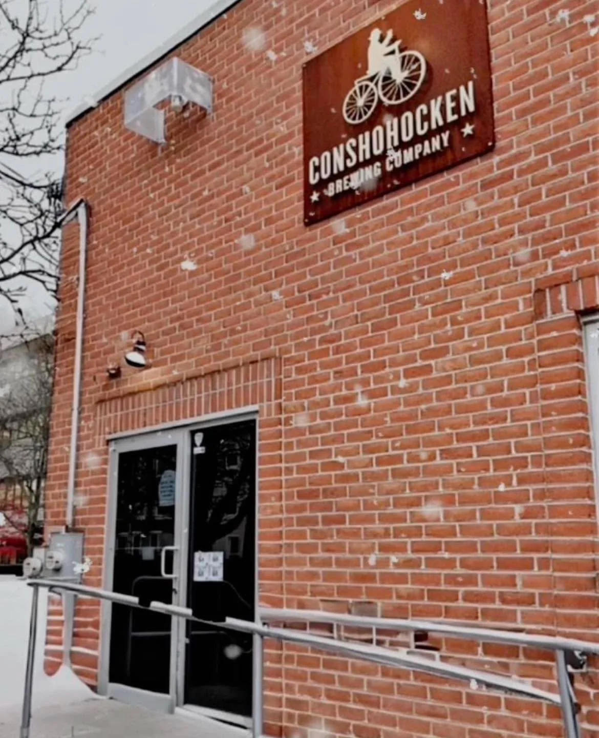 We&rsquo;re having a snow day, Conshy ❄️ 

The Conshy Tap Room is OPEN&mdash;Eagles kick off at 1:00. Come hang with us 🍻