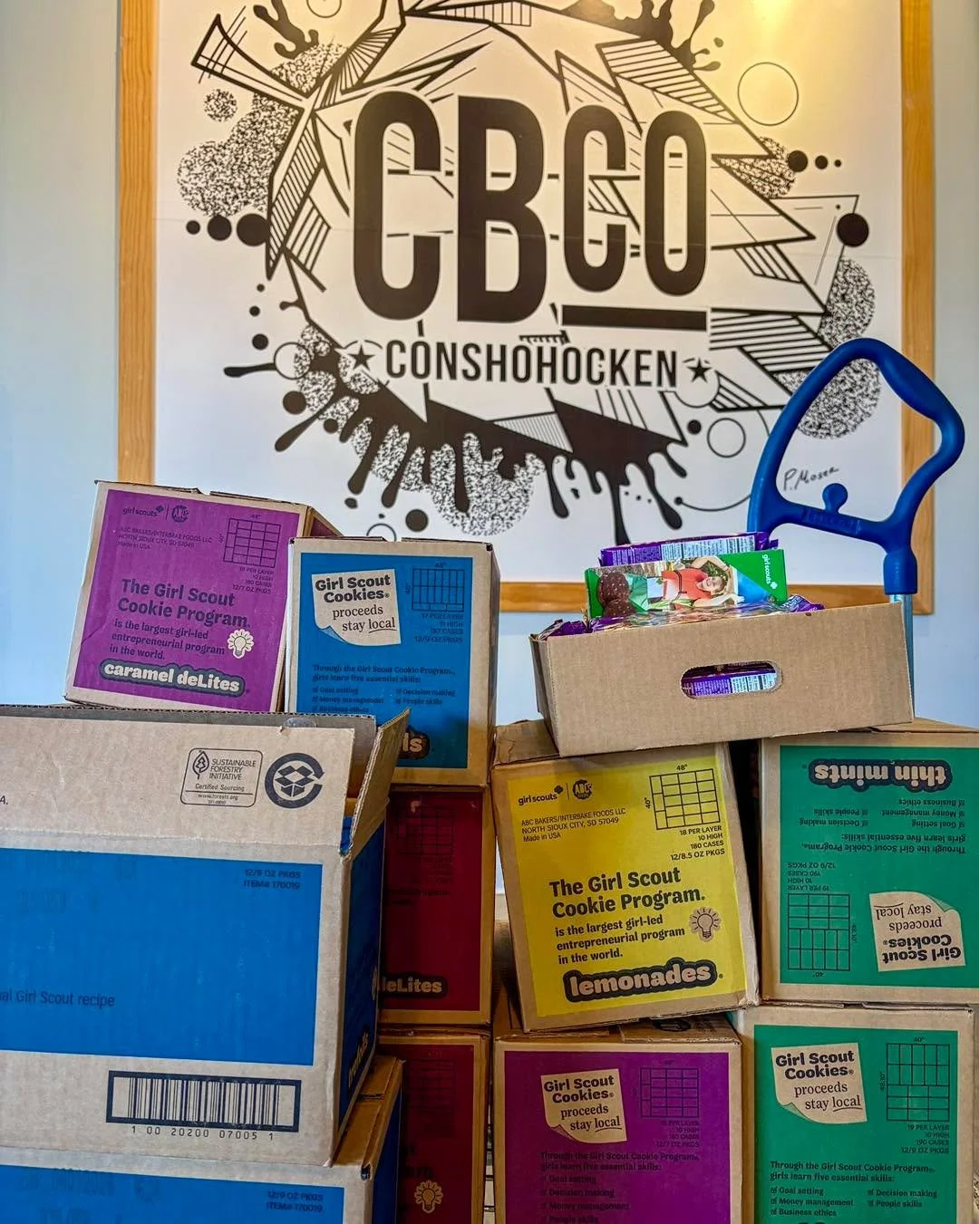 👀🍻🍪 

Girl Scout cookie and beer flights coming soon.