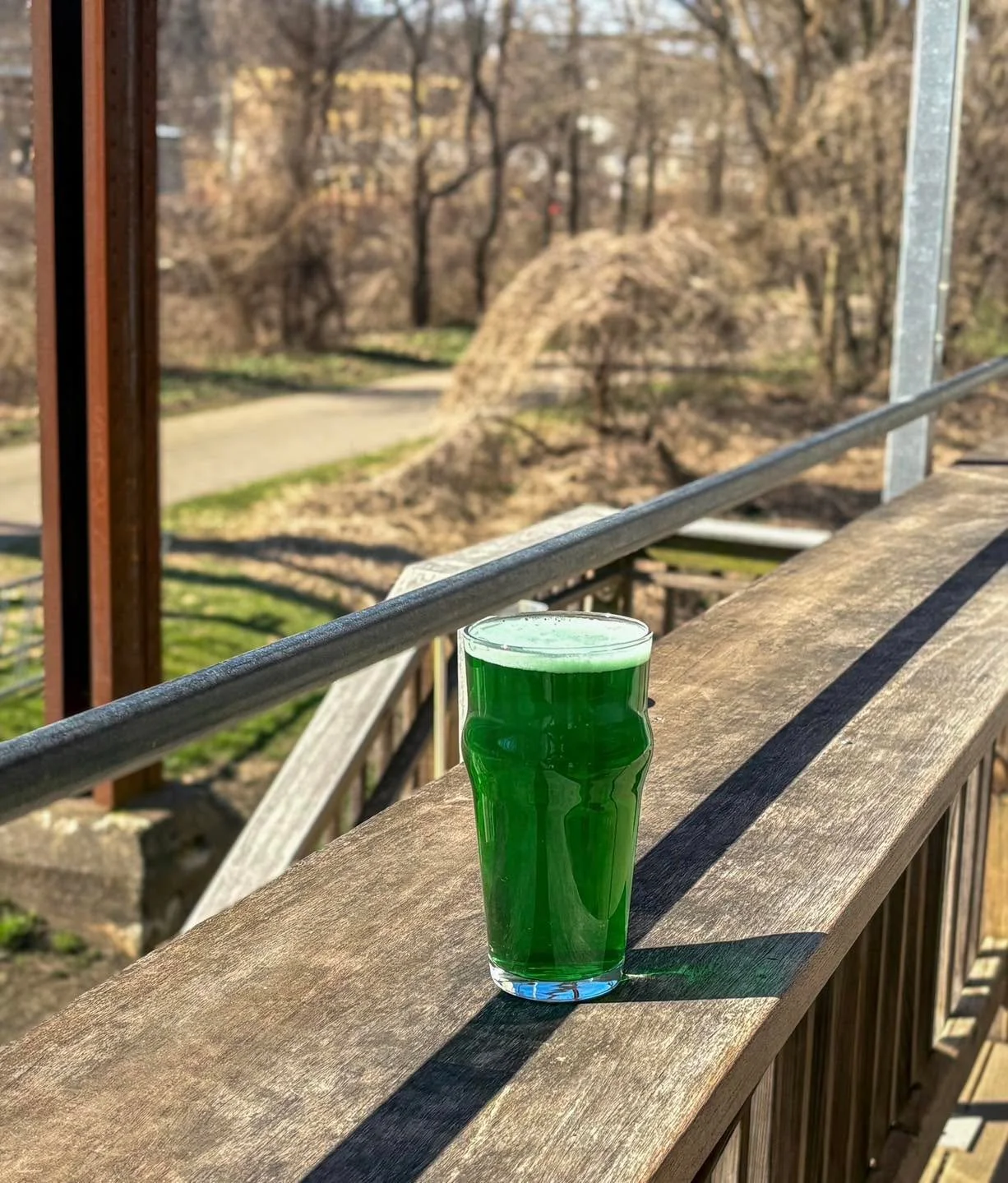 Parade day in Conshy calls for a green pint. ☘️🍻

Grab a green Ring the Bell at the Conshy Tap Room while you&rsquo;re out enjoying the St. Patty&rsquo;s Day festivities today.

&ldquo;𝑀𝒶𝓎 𝓎𝑜𝓊𝓇 𝑔𝓁𝒶𝓈𝓈 𝒷𝑒 𝑒𝓋𝑒𝓇 𝒻𝓊𝓁𝓁.&rdquo; 𝒮𝓁&a