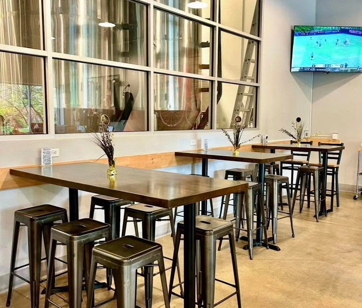 🎉 𝐋𝐨𝐨𝐤𝐢𝐧𝐠 𝐟𝐨𝐫 𝐚𝐧 𝐞𝐯𝐞𝐧𝐭 𝐬𝐩𝐨𝐭 𝐭𝐡𝐚𝐭&rsquo;𝐬 𝐠𝐨𝐭 𝐢𝐭 𝐚𝐥𝐥? 🎉

Conshy Brewing has 4 unique locations ready to host gatherings big or small &mdash; with a mix of private and semi-private options available.

Behind the bar 