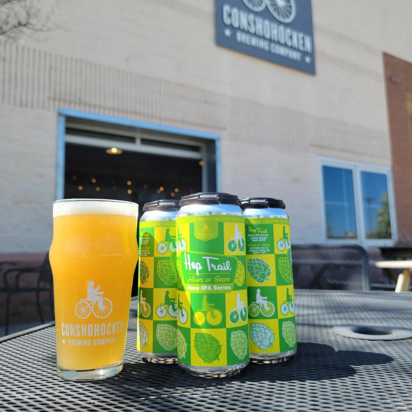 Another stop on the Hop Trail 🍃 𝑯𝒆𝒂𝒑𝒔 𝒐𝒇 𝑮𝒓𝒆𝒆𝒏 𝑯𝒂𝒛𝒚 𝑰𝑷𝑨 🍻 is here.

This super small batch release is brewed with malted wheat and oats and loaded up with Amarillo, Bravo, and Mosaic hops. The result is a sticky, citrusy, full-bo