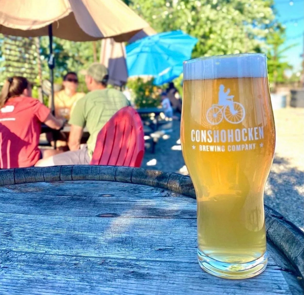 The sun is shining and the Puddlers Kitchen &amp; Tap beer garden opens today!🍻

Spend the weekend by the river with us:
Friday: 4&ndash;8PM
Saturday: 12&ndash;8PM
Sunday: 12&ndash;7PM
