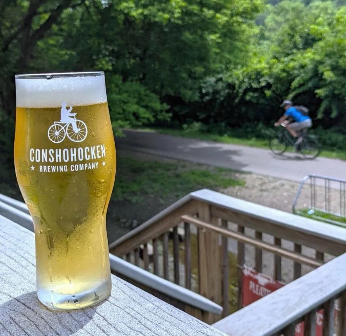 This weather 🙌☀️ 

The Tap Room is BYO food tonight, so hit the Schuylkill River Trail, grab your favorite takeout, and stop by for a pint.