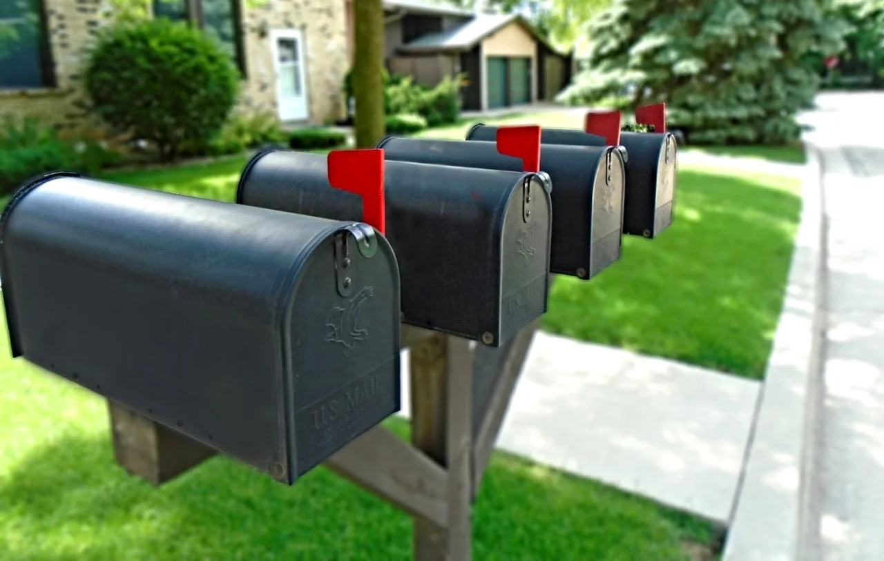 mailbox-2462122_1280.jpg