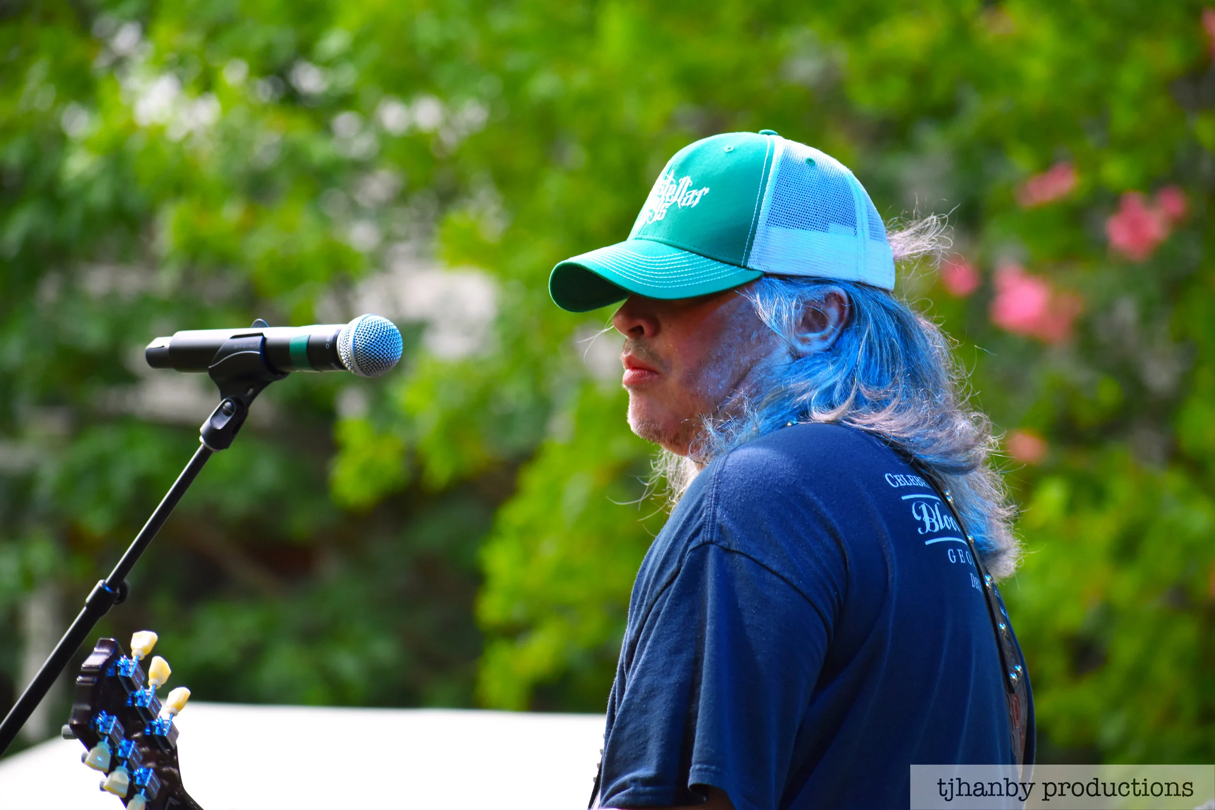 Danny_Bloodkin_2018TangledStringMusicFest.jpg