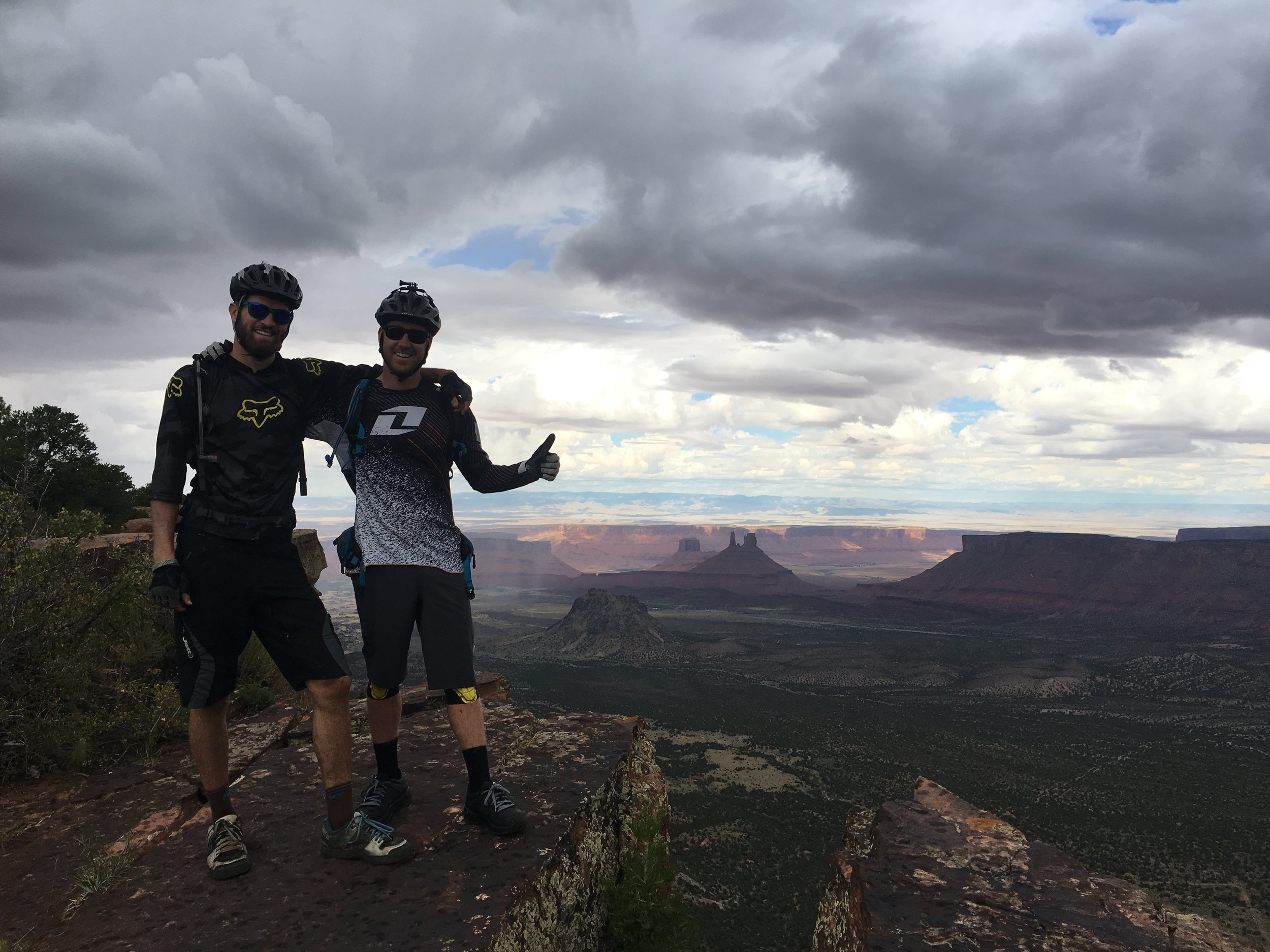 Lower Porcupine Rim overlooking Castle Rock Photo: Kim Dewalt