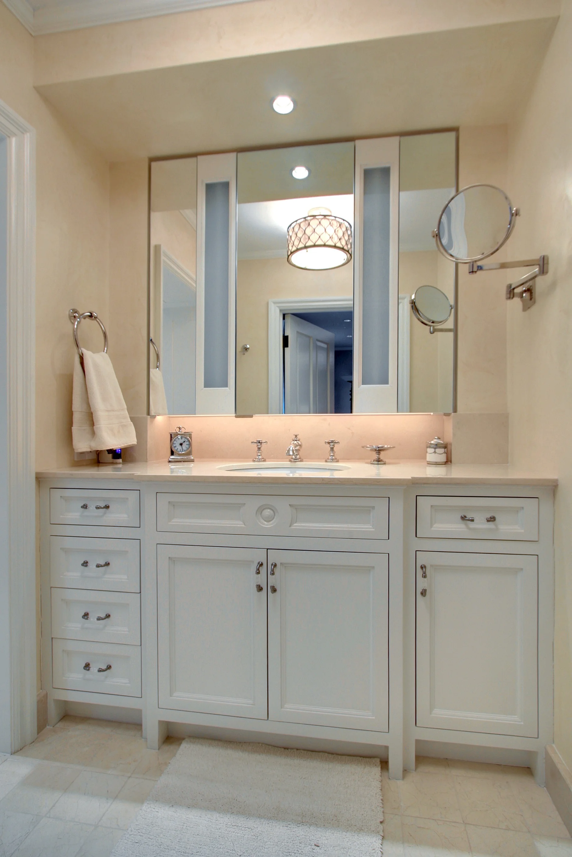 Farber - master vanity.jpg