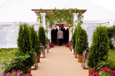 entrance.jpg
