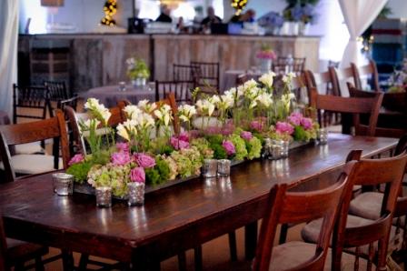 farm-table-with-bar-in-background.jpg