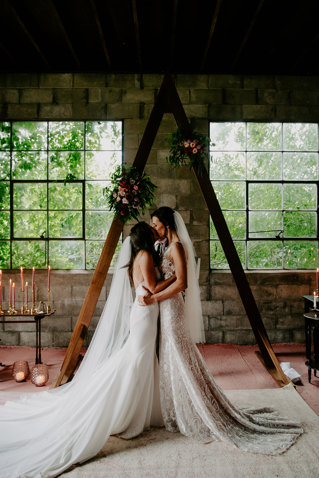 WmHBuckleyFarmWedding_ChelseyAlyssa_TowardsTheMoon-28.jpg