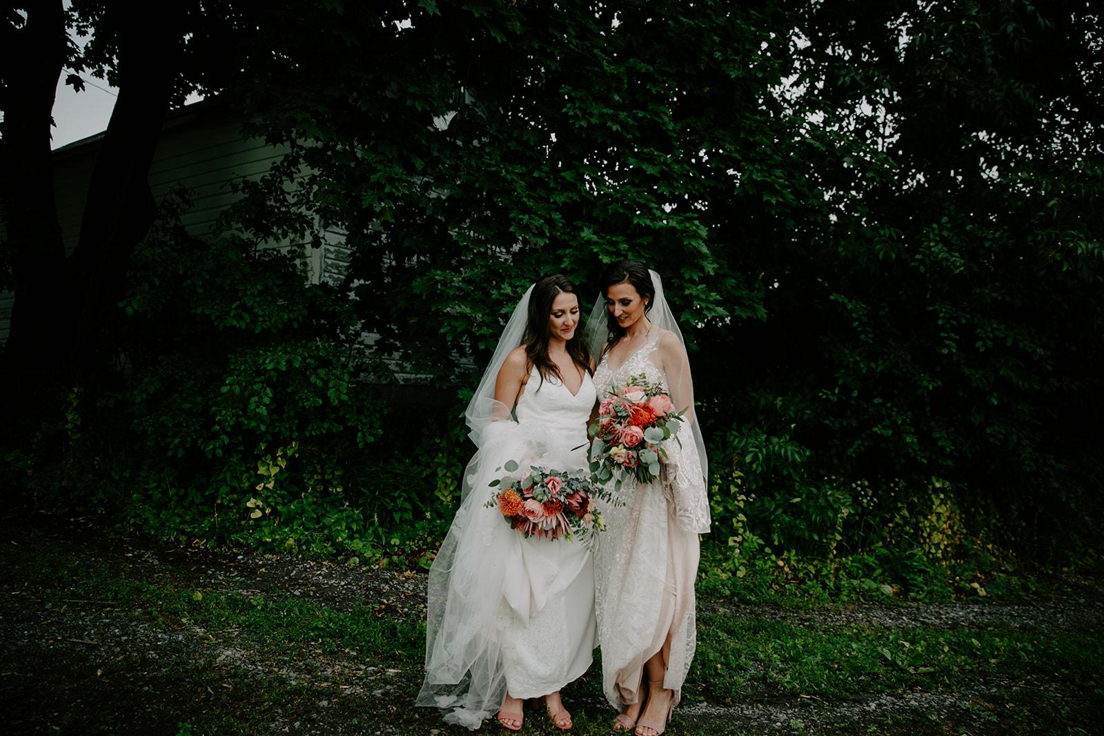 WmHBuckleyFarmWedding_ChelseyAlyssa_TowardsTheMoon-35.jpg