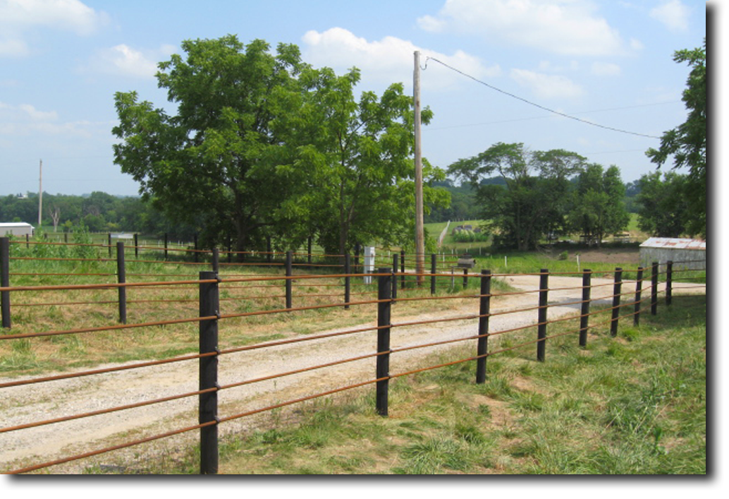 Iowa Fence Contractor