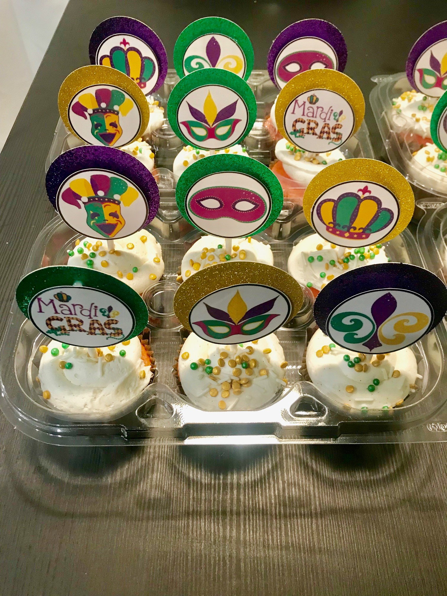 Mardi Gras cupcakes.jpg