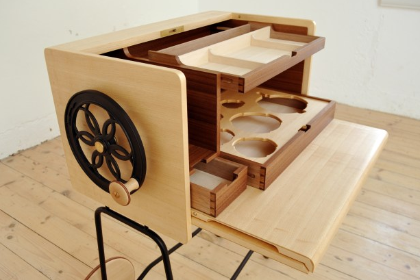 Image courtesy of: http://www.woodreview.com.au/photocompentry/atelier-sumikko